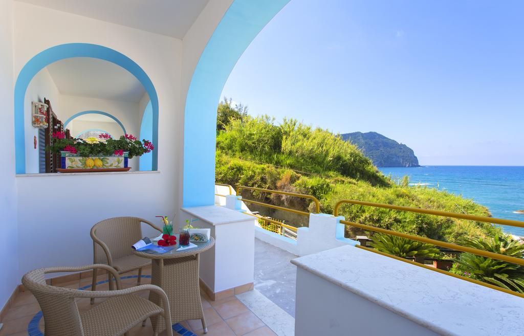 Hotel Cava Dell'Isola Forio  Bilik gambar